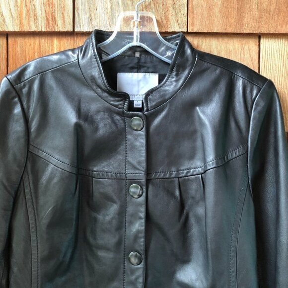 Like New Classiques Entier Luxurious Black Leather Jacket - Women's Large - Picture 2 of 9